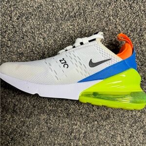 Women’s Nike running shoe used like new